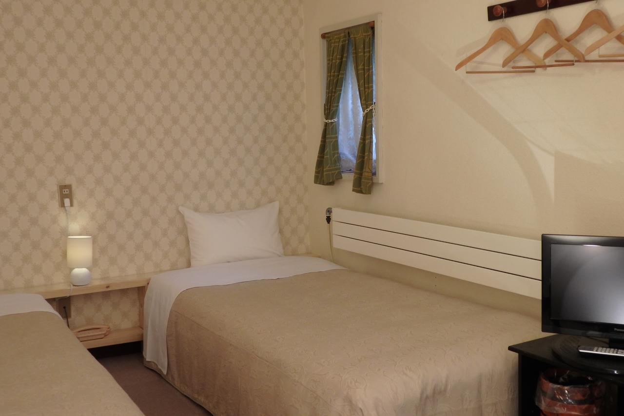 Pension Richemond Кусацу Экстерьер фото